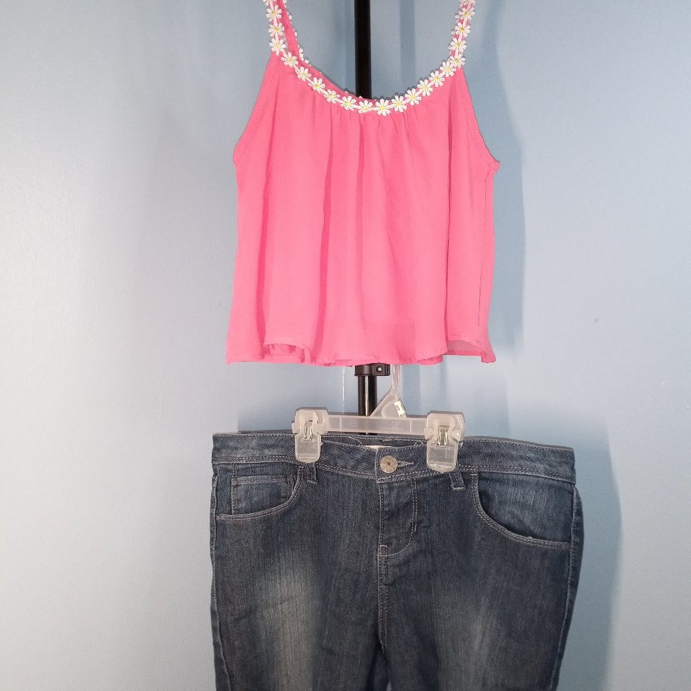 (2 PIECES) LOVE CULTURE PEACHY / PINK TANK FLOWER PETALS + SIZE 13 JEAN SHORTS